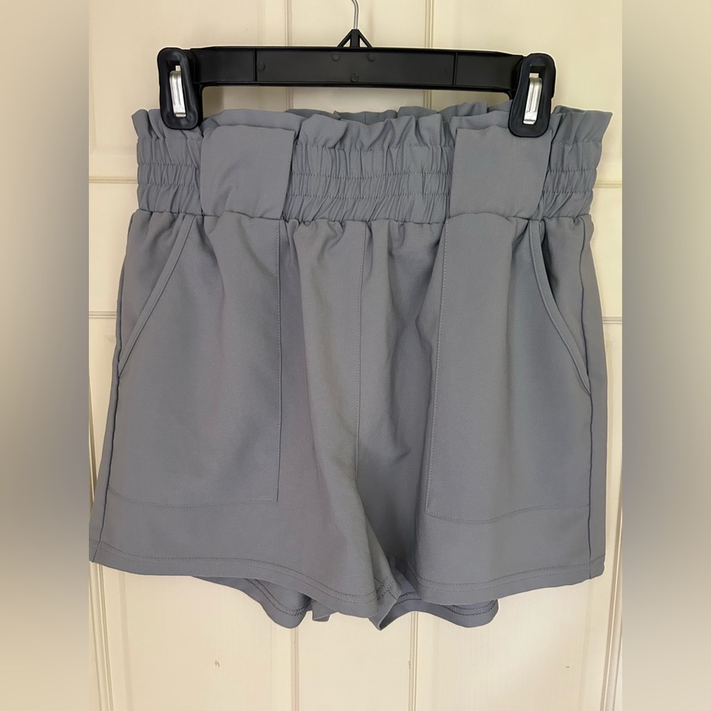 Stylish High-Waisted Gray Shorts